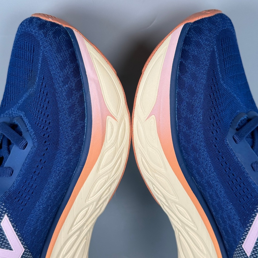 New Balance Fresh Foam X 1080v14 Womens 7 B Running Shoes Blue Trainers Sneakers - Picture 10 of 16